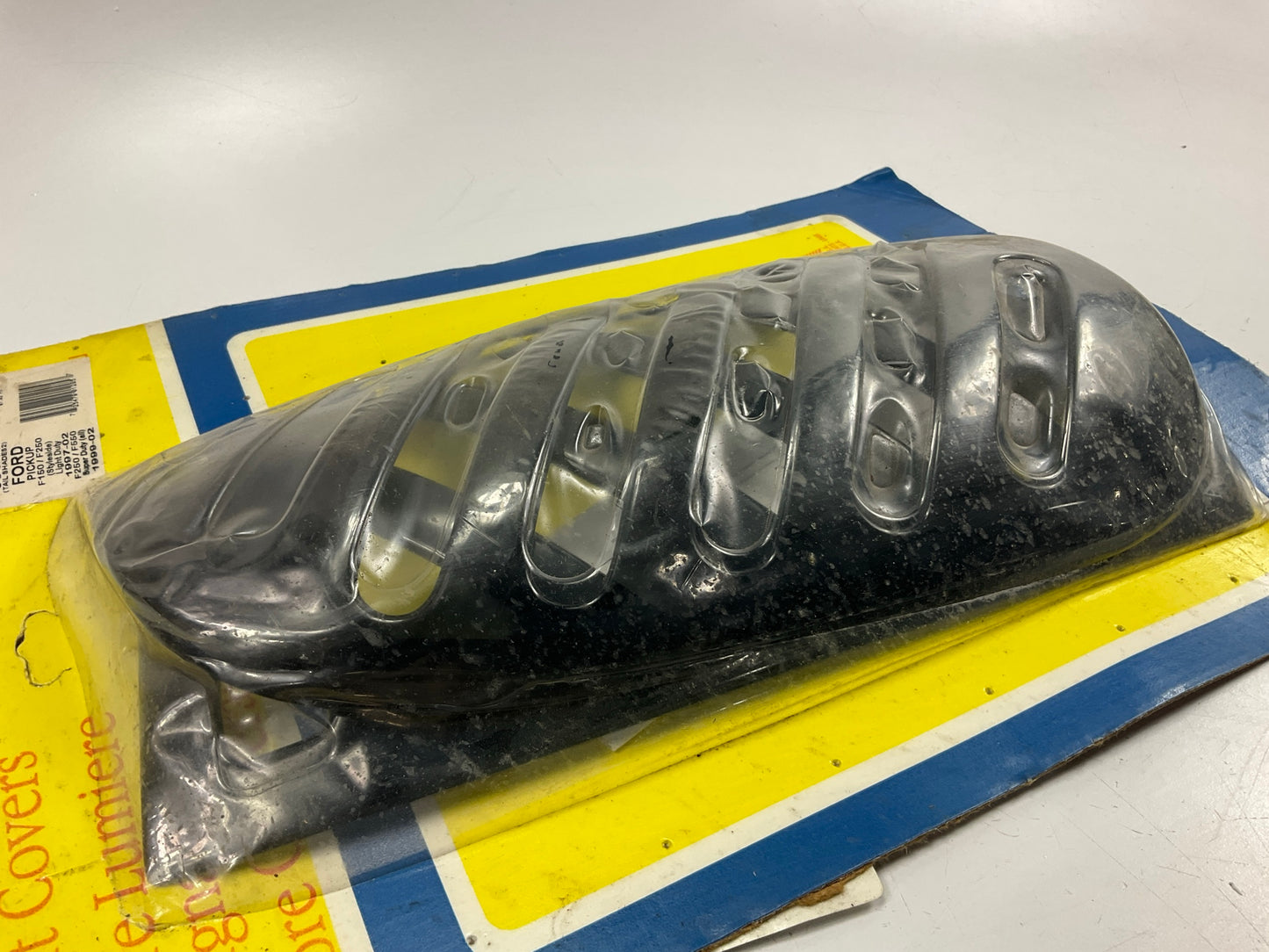 AVS 35040 Tail Shades Tail Light Cover Kit - 97-03 Ford F-150, 99-07 F-250 F-350