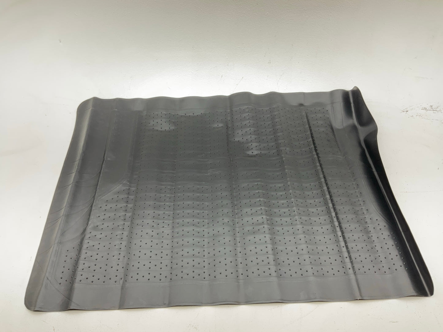 Autocraft AC4572B Rubber Liner Cargo Mat