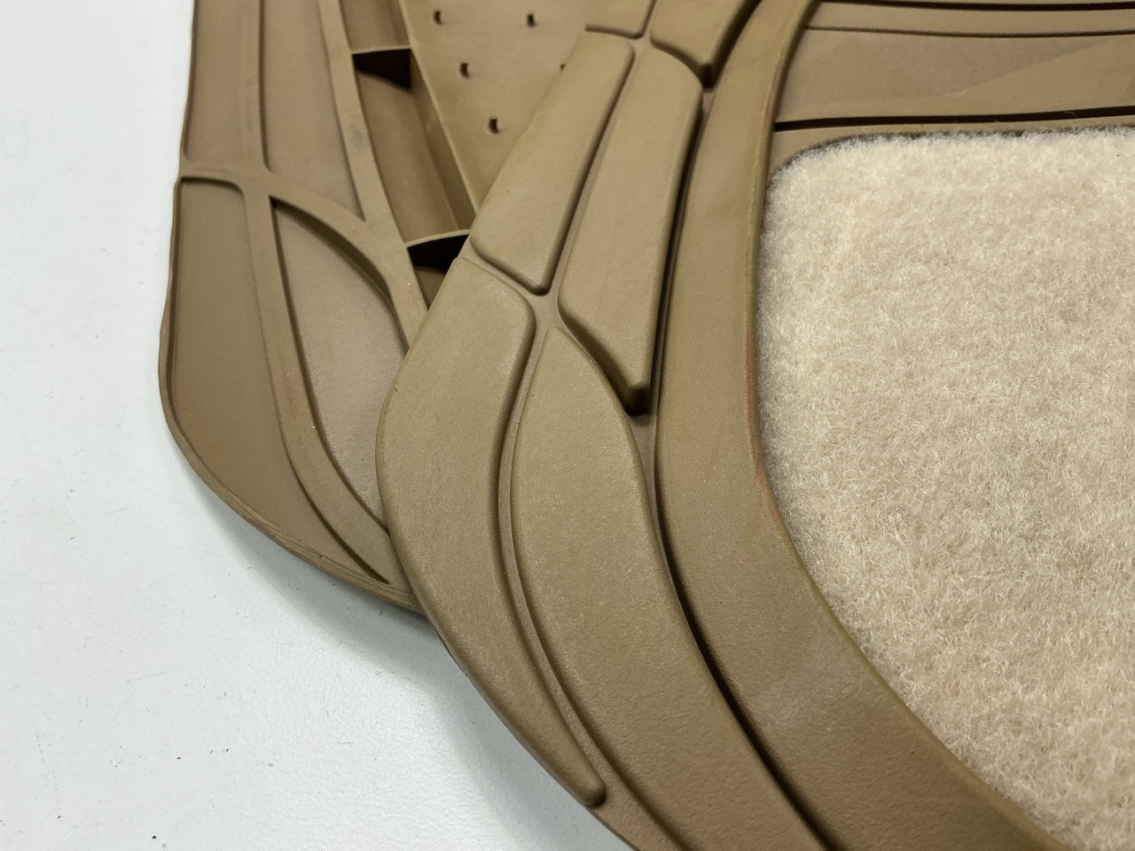 Autocraft AC8304T - 4-Piece Cut-to-fit Heavy Duty Rubber Floor Mats - TAN