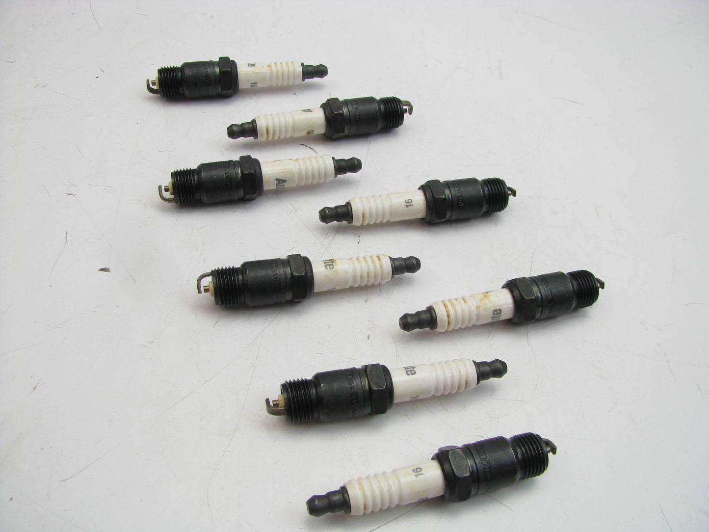 (8) Autolite 16 Ignition Spark Plugs - Non-Resistor