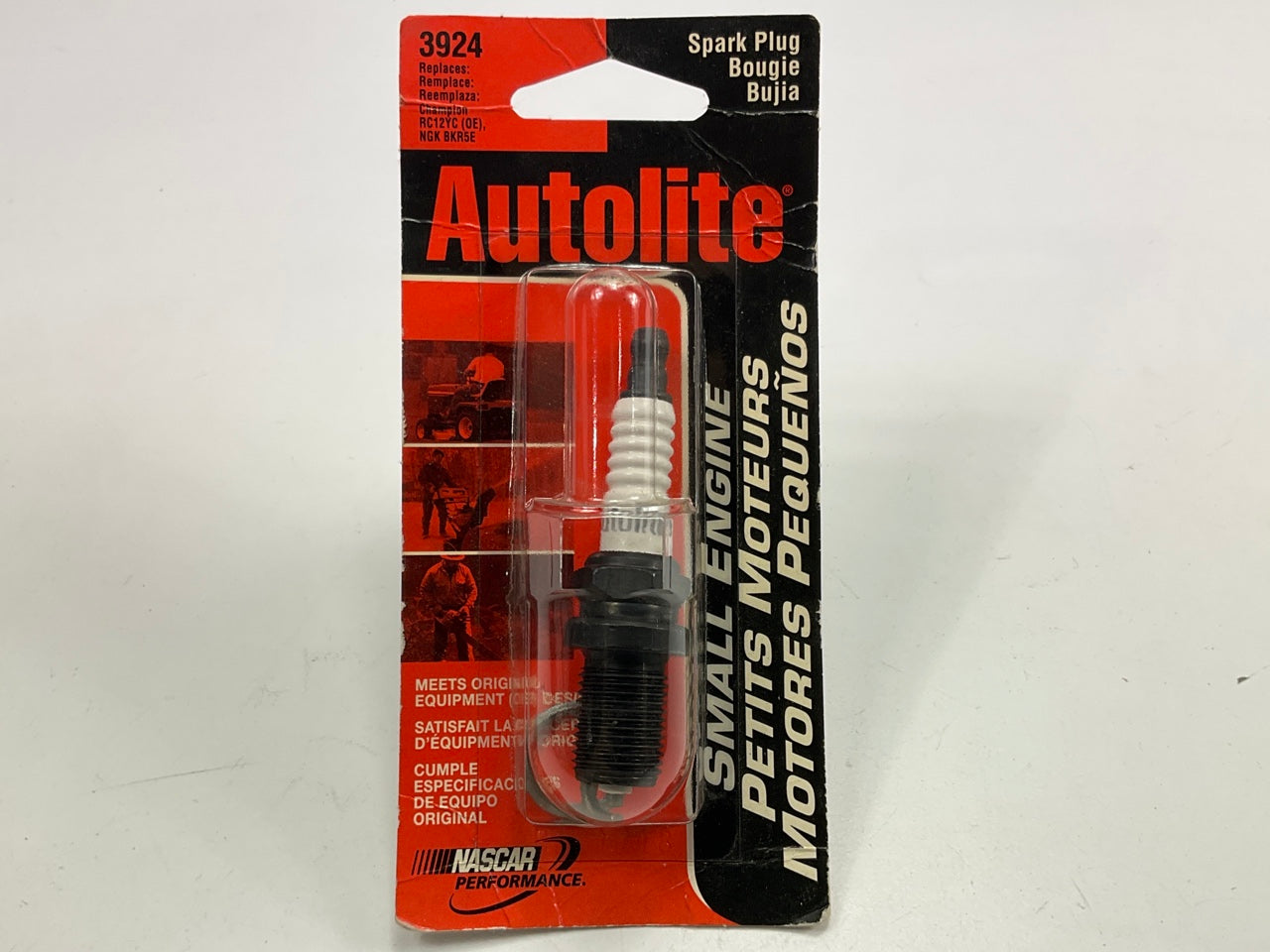 Autolite 3924 Small Engine Spark Plug