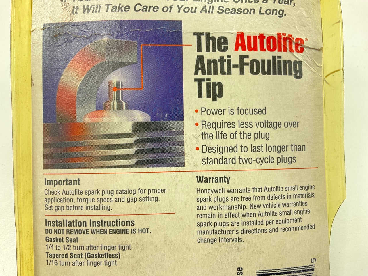 (2) Autolite WC4063 ANTI-FOULING Spark Plugs - Replaces NGK BR8ES