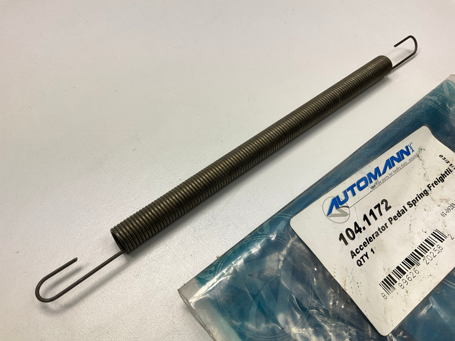 Automann 104.1172 Accelerator Pedal Spring For Freightliner FLD Trucks