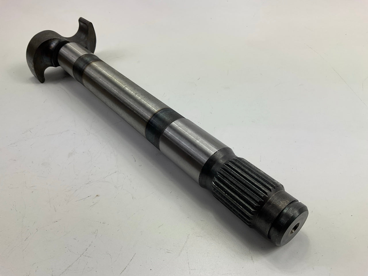 Automann 122.281230.03 Air Brake Camshaft, 1-1/2-28 X 12.938'', Left Side
