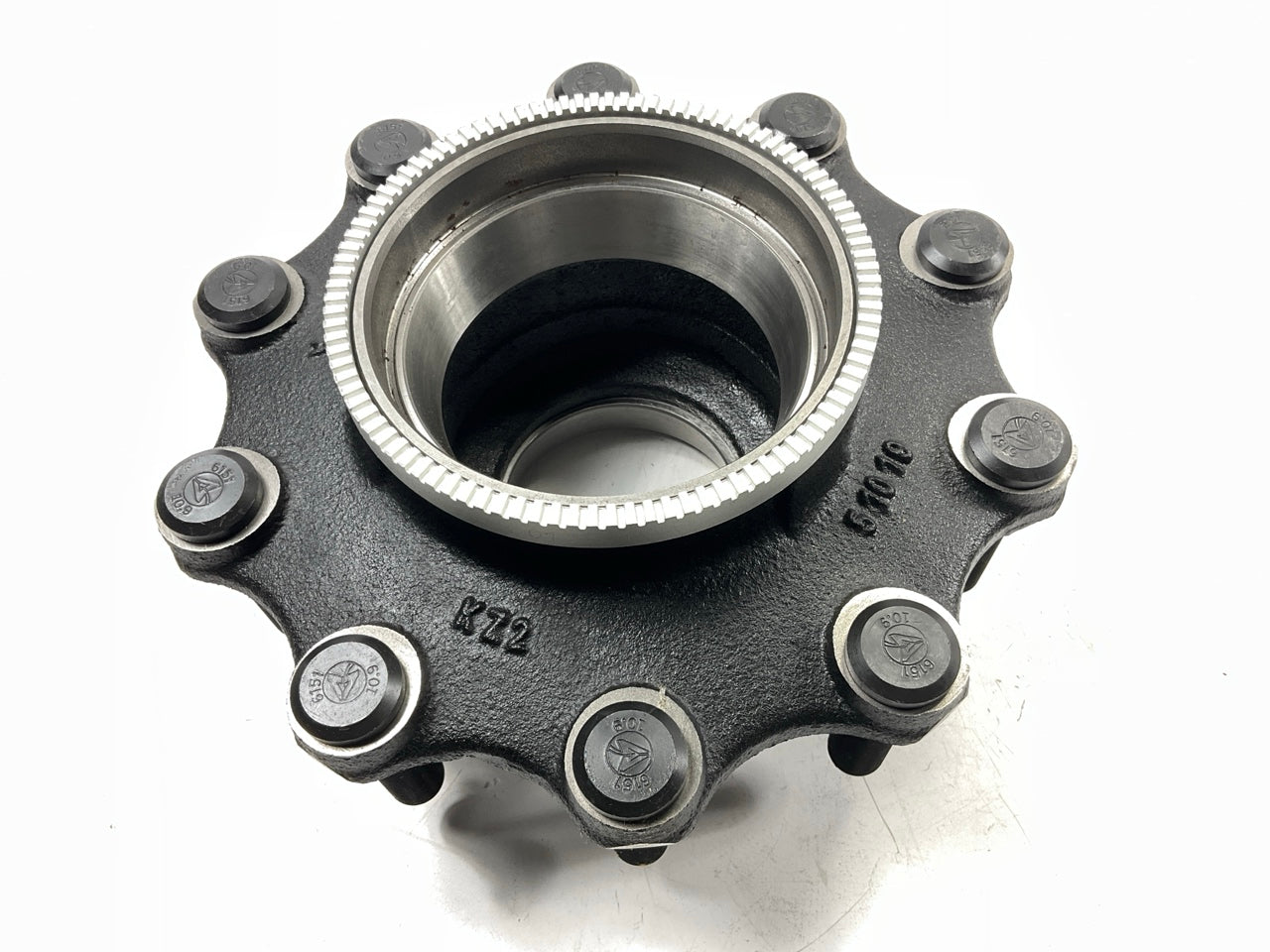 Automann 150.T1101.S2 Outboard Mount Wheel Hub Assembly HT794RC, 202313T