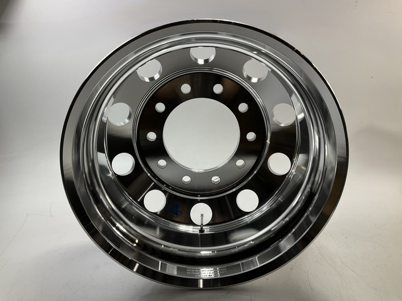 Automann 157.A225X825HP Aluminum Wheel - 22.50'' X 8.250'' - 10 Hole 6.66'' Offset