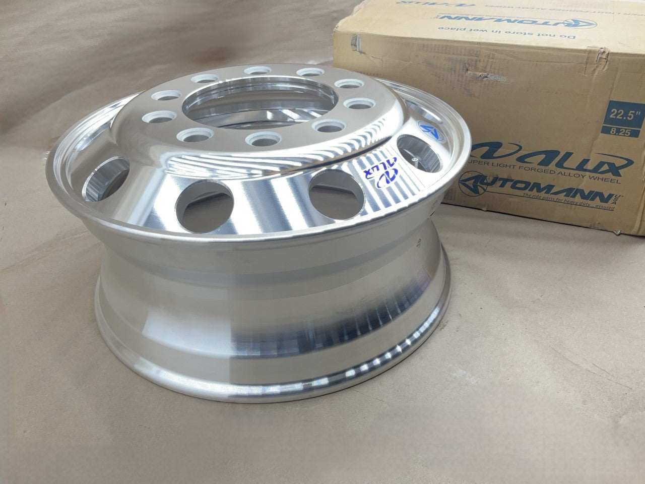 Automann 157.A225X825SP Aluminum Wheel, 22.5'' X 8.25'', Stud Pilot, 10 Hole