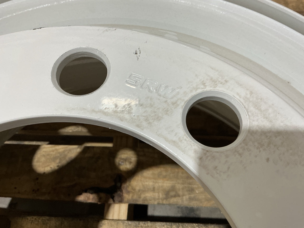 SCUFFED - Automann 157.L225X825SP White Steel Wheel, Stud Pilot, 22.5'' X 8.25''