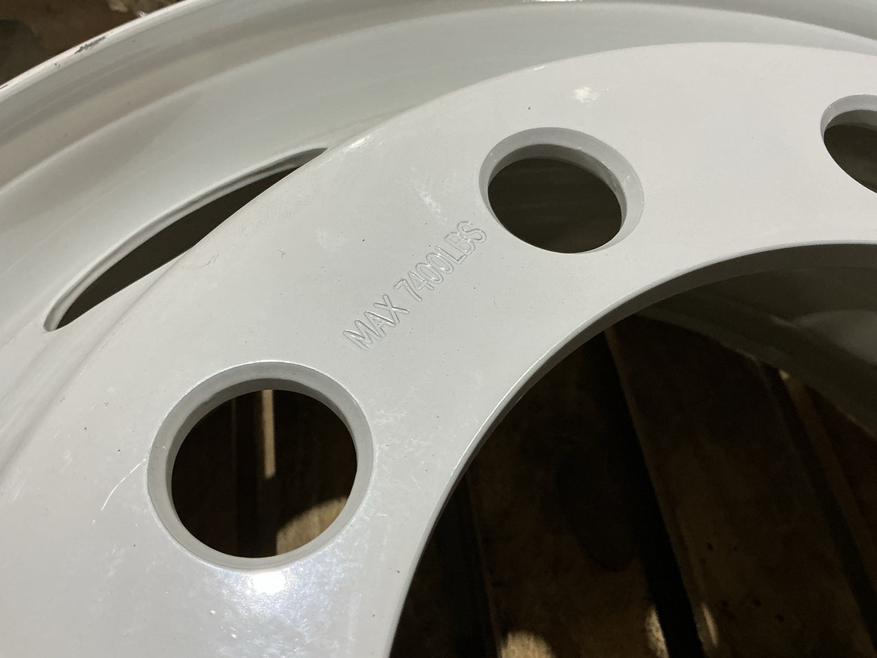 SCUFFED - Automann 157.L225X825SP White Steel Wheel, Stud Pilot, 22.5'' X 8.25''