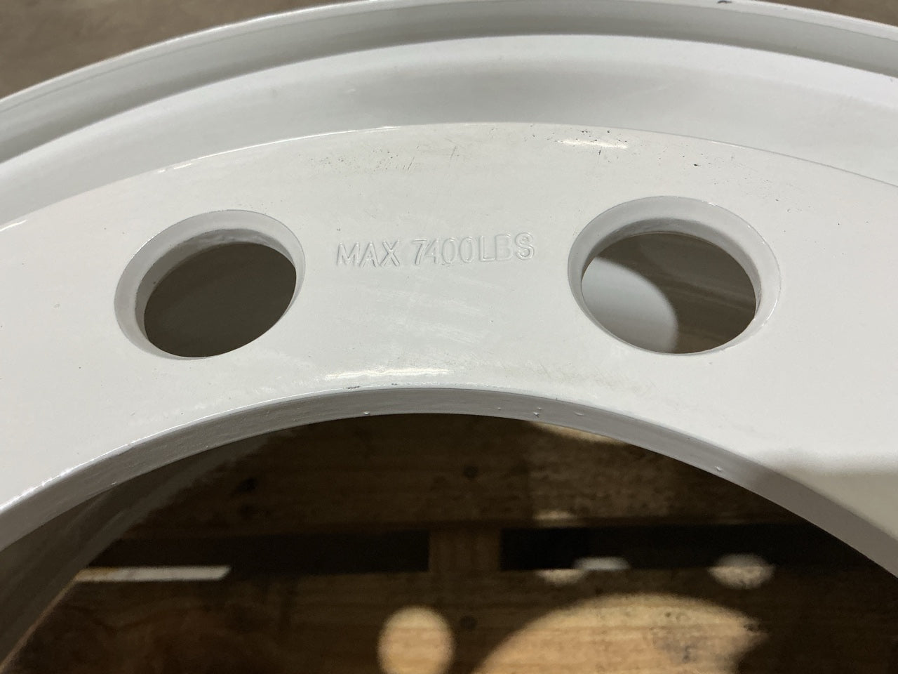 SCUFFED - Automann 157.L225X825SP White Steel Wheel, Stud Pilot, 22.5'' X 8.25''