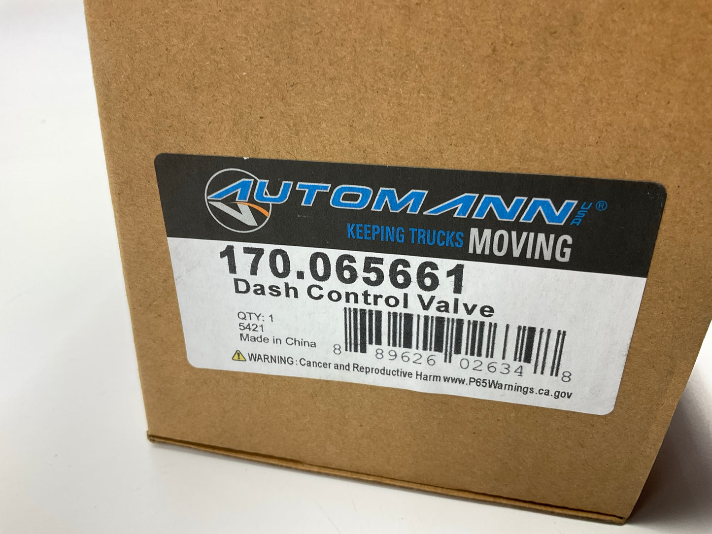 Automann 170.065661 Parking Brake DC Dash Control Valve - Replaces Bendix 065661