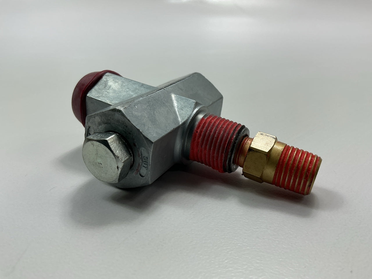 Automann 170.16100V Pressure Protection Valve Replaces Mack # 20QE2326A 25165589