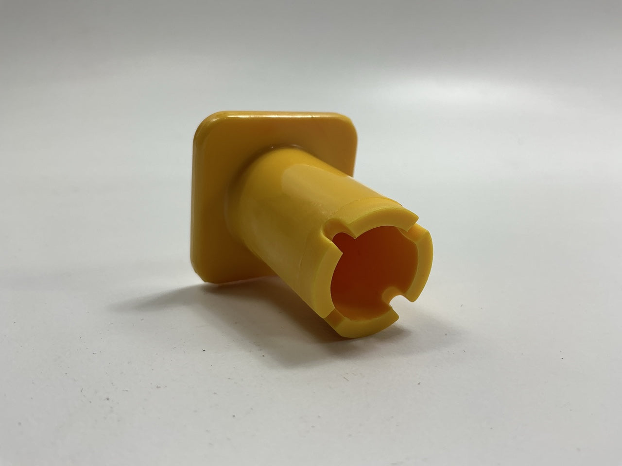 Automann 170.298818  Yellow Parking Brake Knob For MV3 Dash Valves