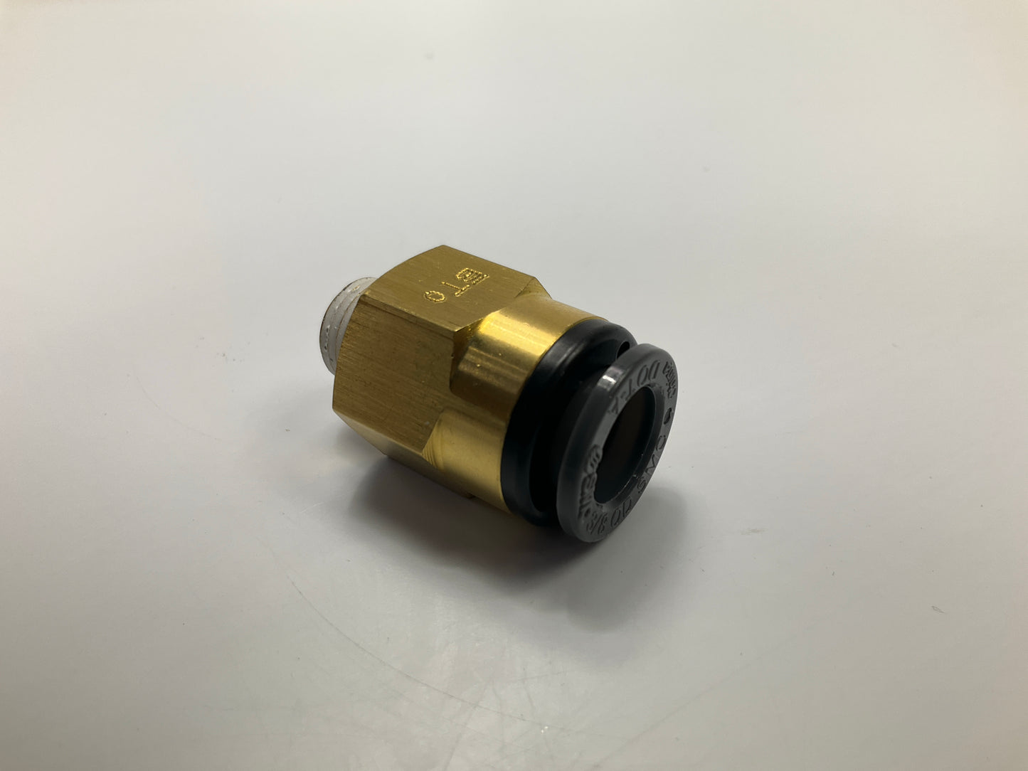 Automann 177.11686A PTC Male Connector 3/8'' Tube X 3/8'' NPT