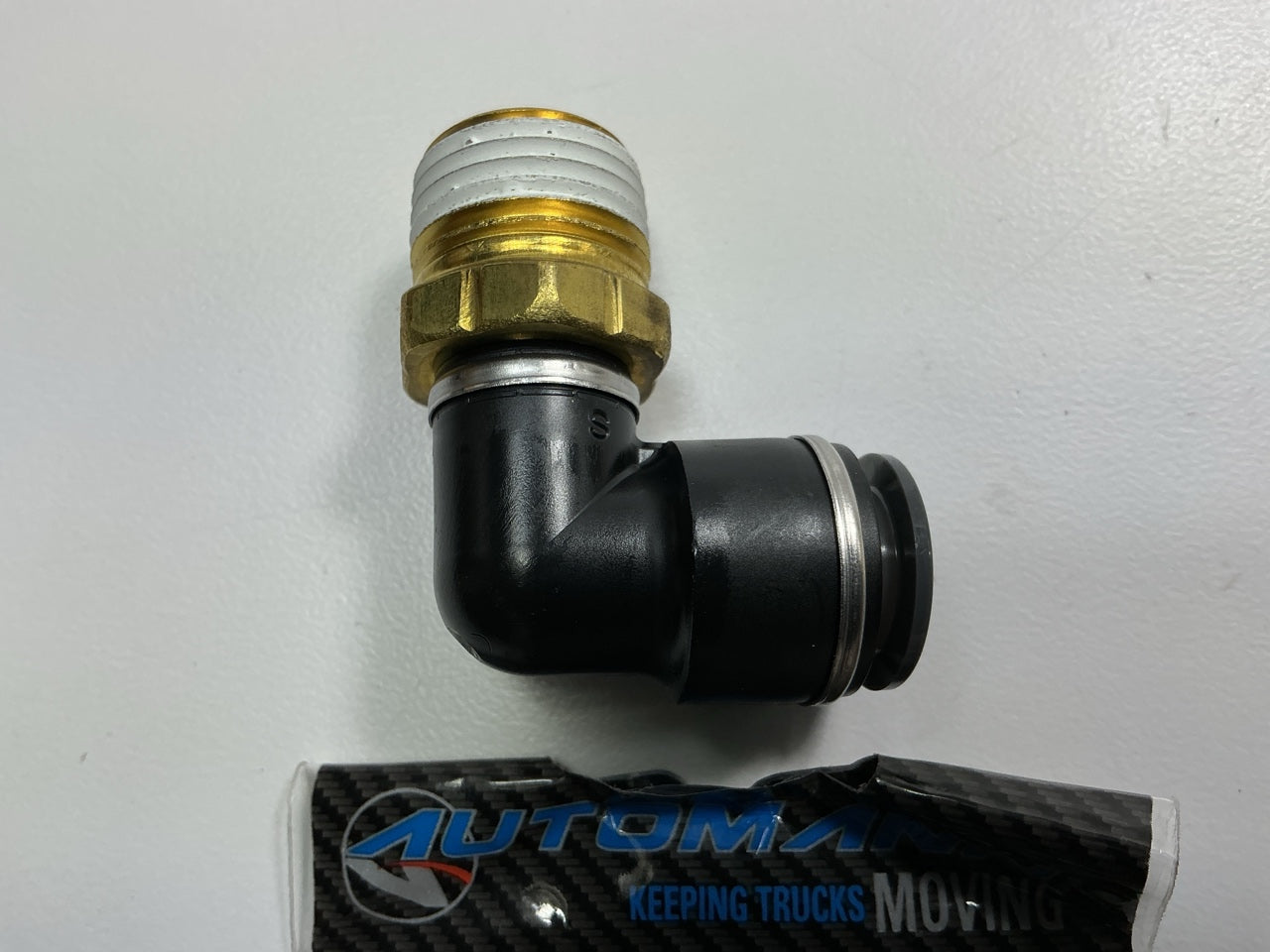 Automann 177.11698D 1/2''x1/2'' Push-Lock Air Brake Fitting, 90° Male Swivel Elbow