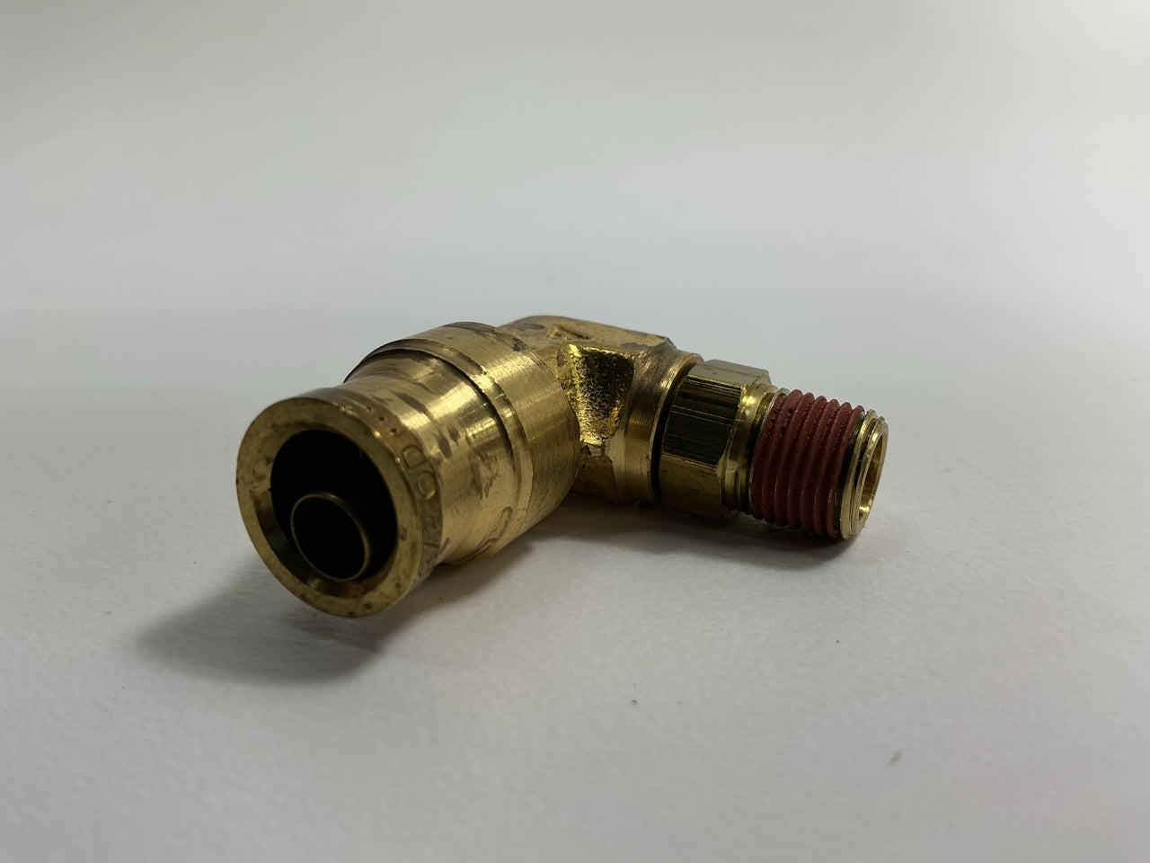 Automann 177.13B696A 3/8''x1/8'' Push-Lock Air Brake Fitting 90° Male Swivel Elbow