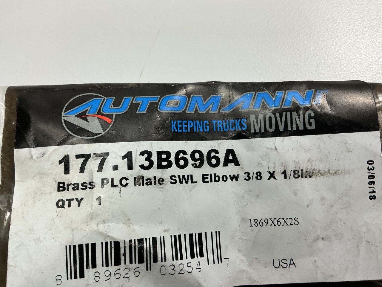 Automann 177.13B696A 3/8''x1/8'' Push-Lock Air Brake Fitting 90° Male Swivel Elbow