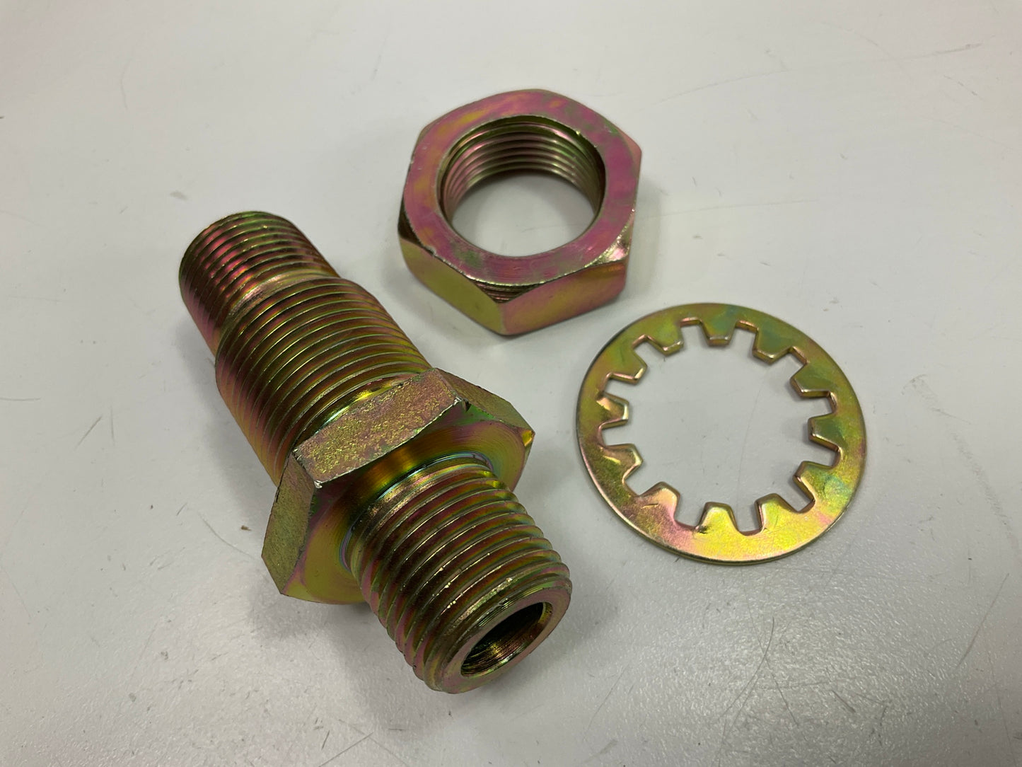 Automann 177.4001 Bulk Head Air Fitting, 1/4'' NPT X 1/2'' NPT