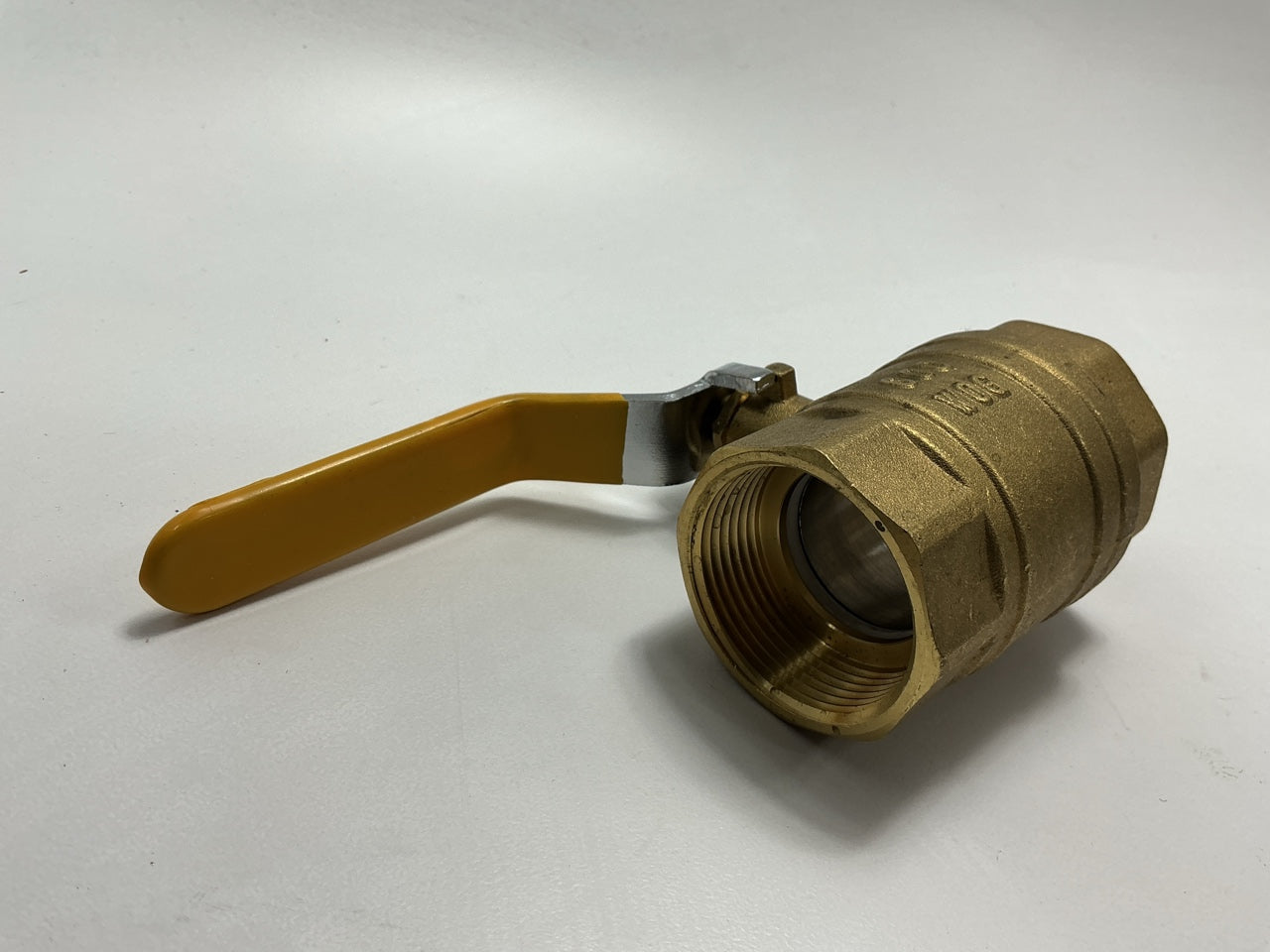 Automann 177.4120 Brass Ball Valve, 1-1/4'' NPT Female