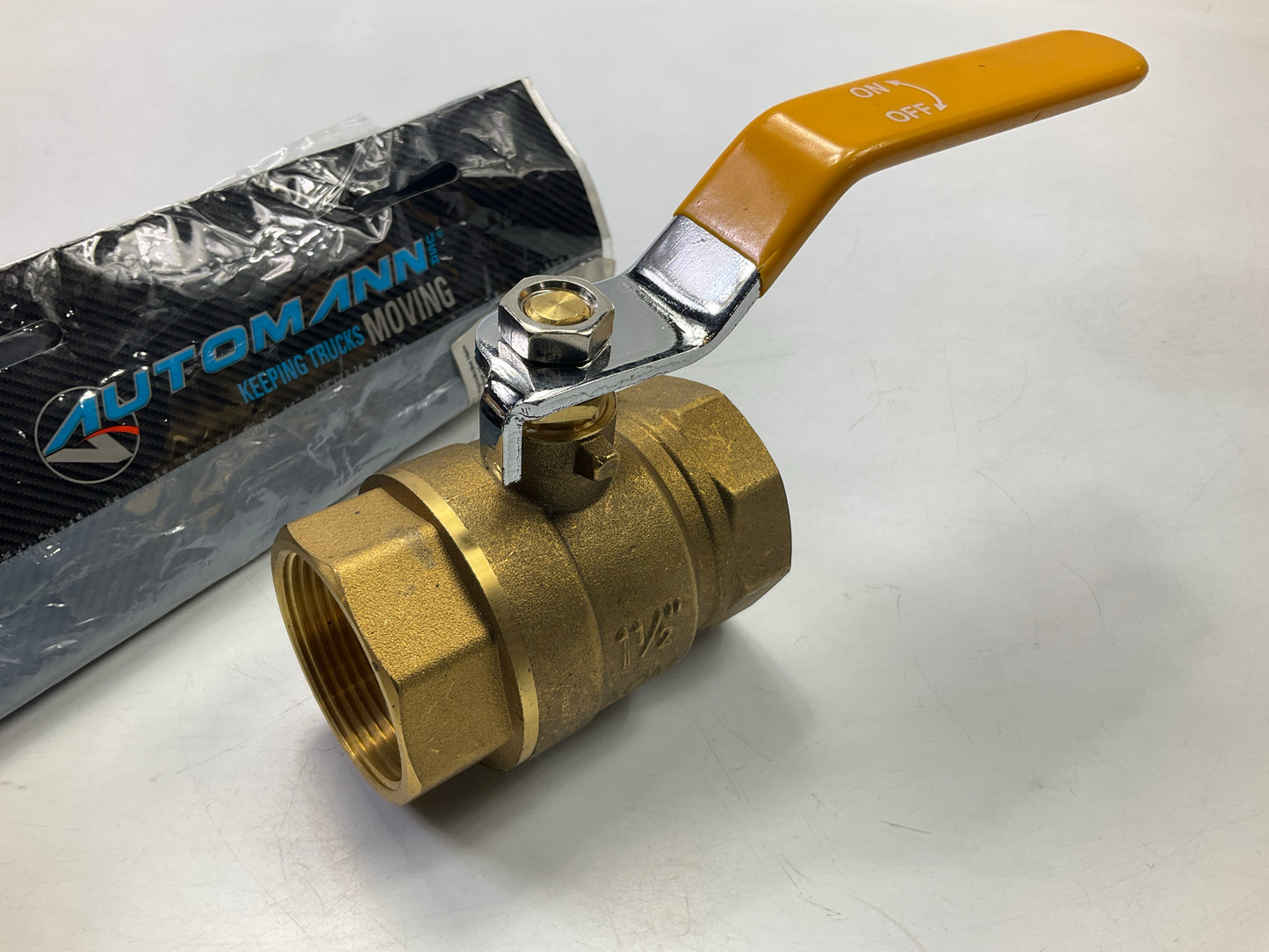 Automann 177.4124 Brass Ball Valve, 1-1/2'' NPT Female