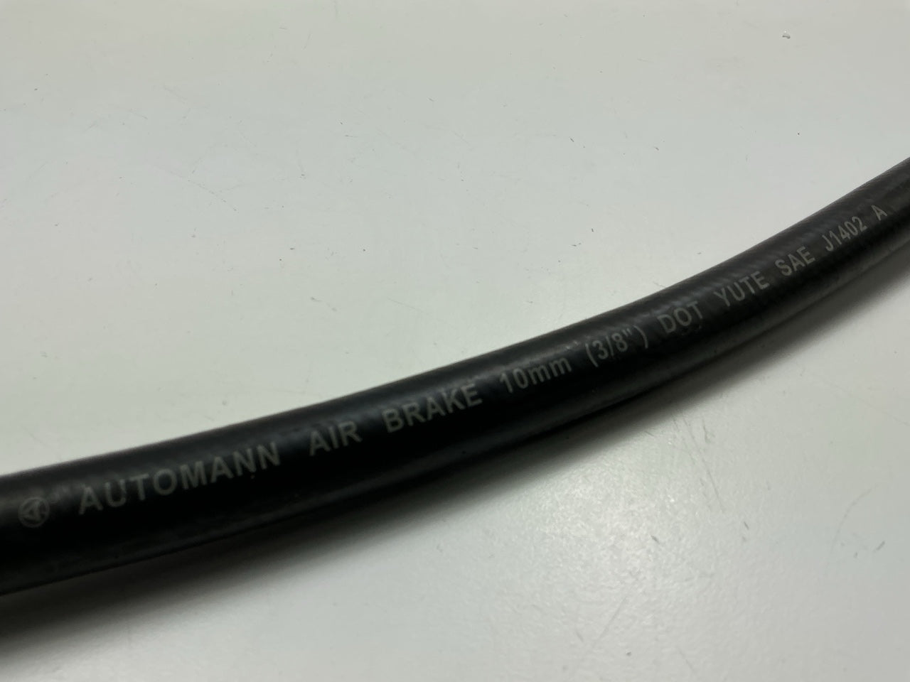 Automann 177.7436 Air Brake Hose, 3/8'' Swivel X 3/8'' Swivel X 36'' Long