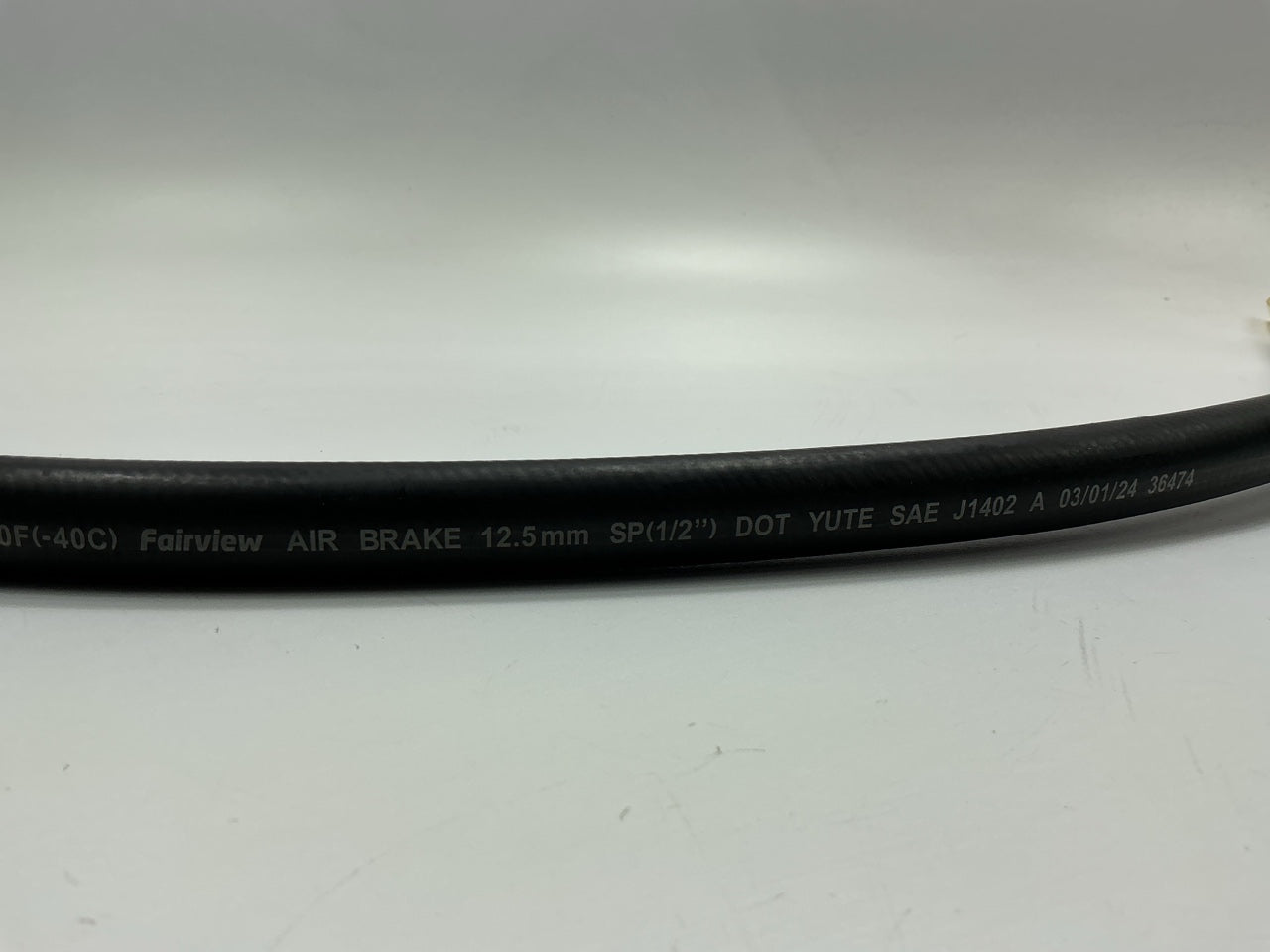 Automann 177.7540 40'' Air Brake Hose Assembly, 1/2'' SAE