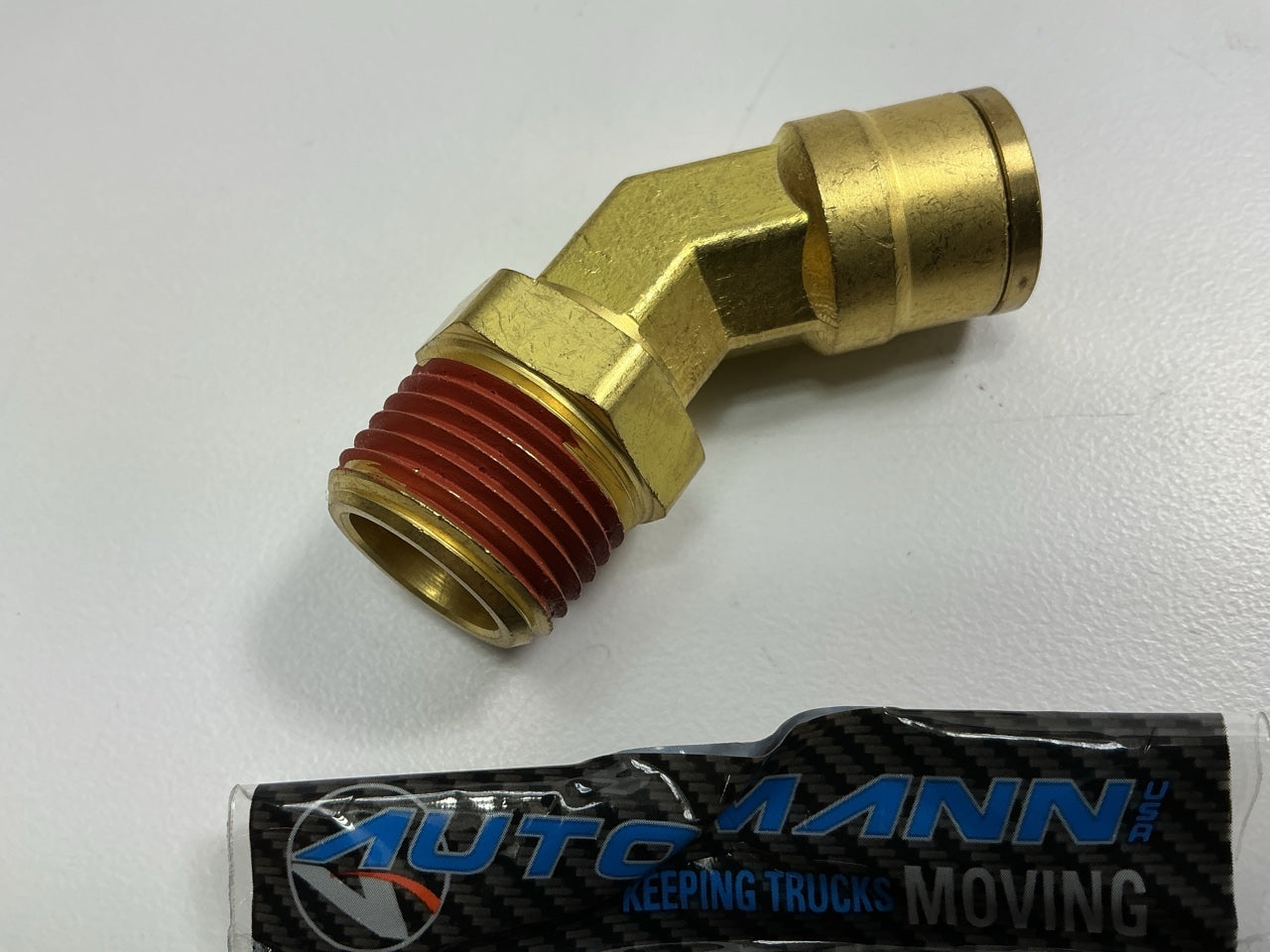 Automann 177.13B748D Brass DOT Swivel Push Connect 45° Elbow 1/2'' Tube X 1/2 MPT