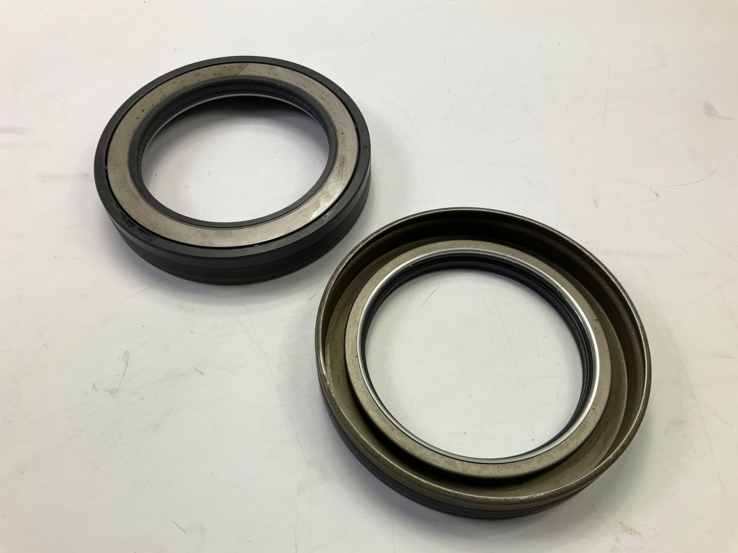 (2) Automann 181.370036A Wheel Seals - 370036A
