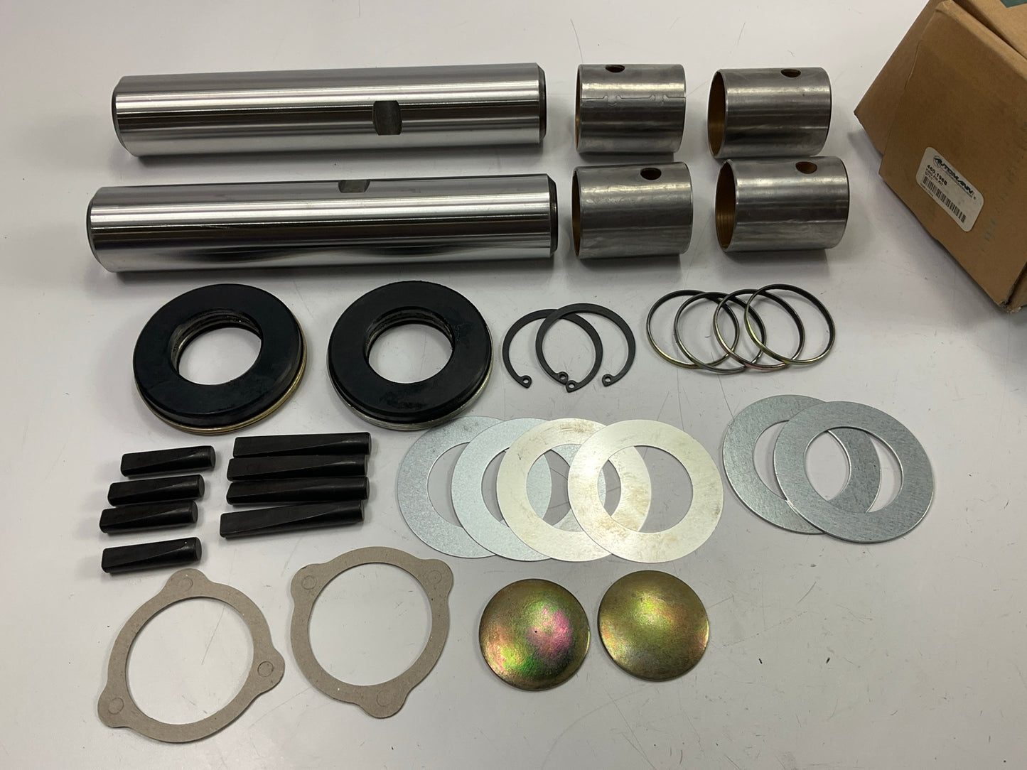 Automann 460.196B King Pin Bolt Set 300-233, K121G, 70.121.07, 50.121.07, WAK830