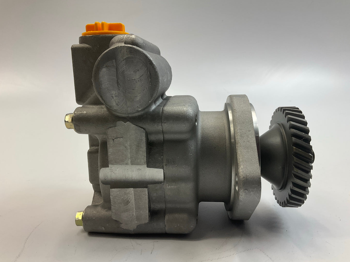 Automann 465.LUK.08 160 Bar Power Steering Pump W/ Gear - Replaces 1816065C1