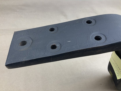 (2) Automann 55-1195OE Z-Spring Steel Springs For INTERNATIONAL 8300, 501566C93