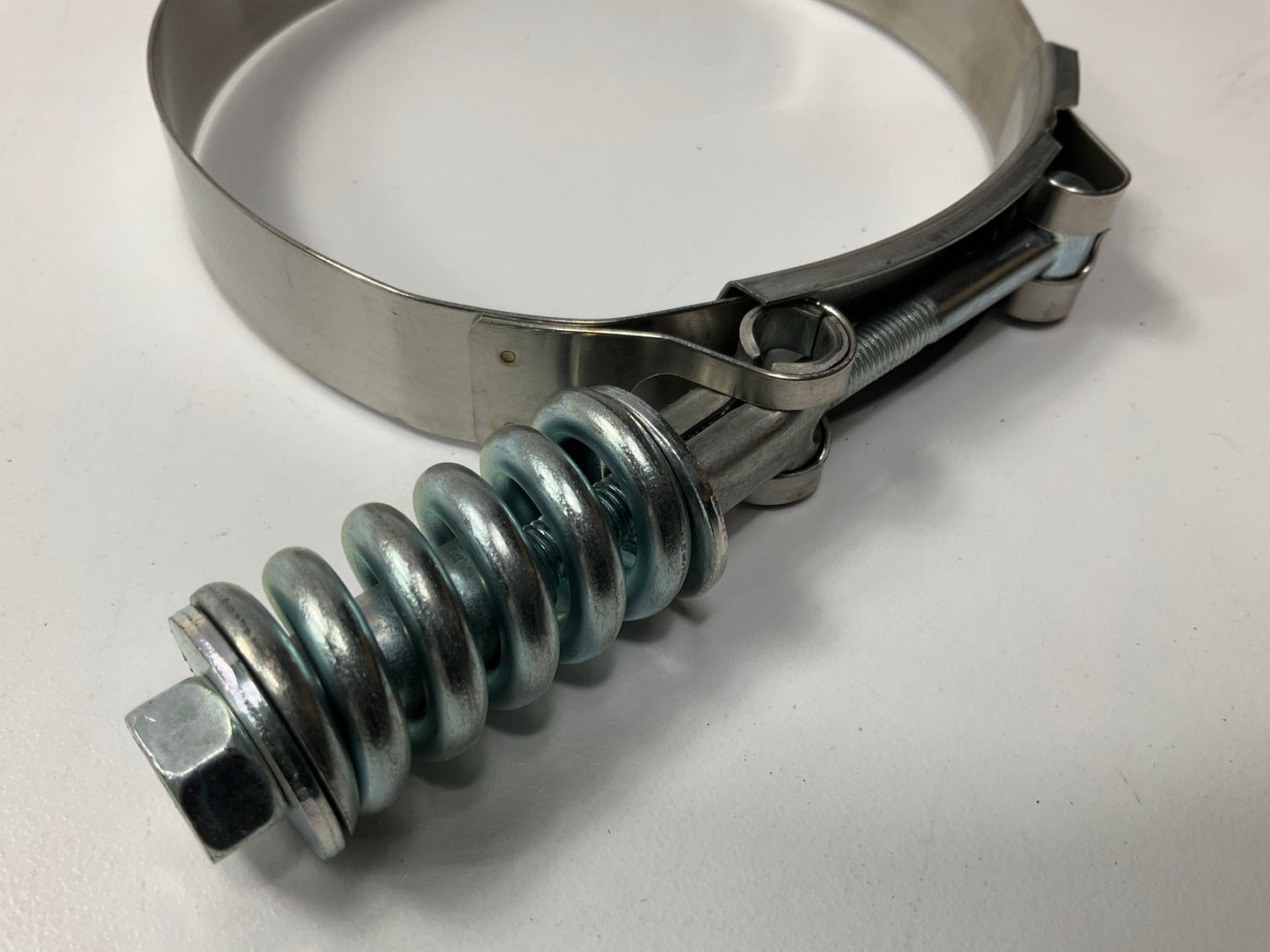 Automann 561.230425.B HEAVY DUTY T-Bolt Hose Clamp 4.25''-4.56'' Range (4-1/2'')