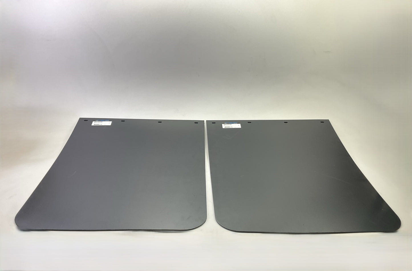 (2) Automann 562.142430B Truck Poly Splash Guard / Mud Flaps - 24'' X 30'' X 3/16''