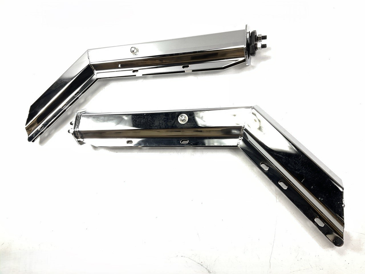 Automann 562.418  30'' Mud Flap Hanger Kit Spring Loaded,  1.125'' Bolt Pattern