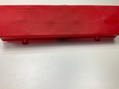 Automann 562.9000 Safety Emergency Triangle Three Piece Set - BROKEN CASE