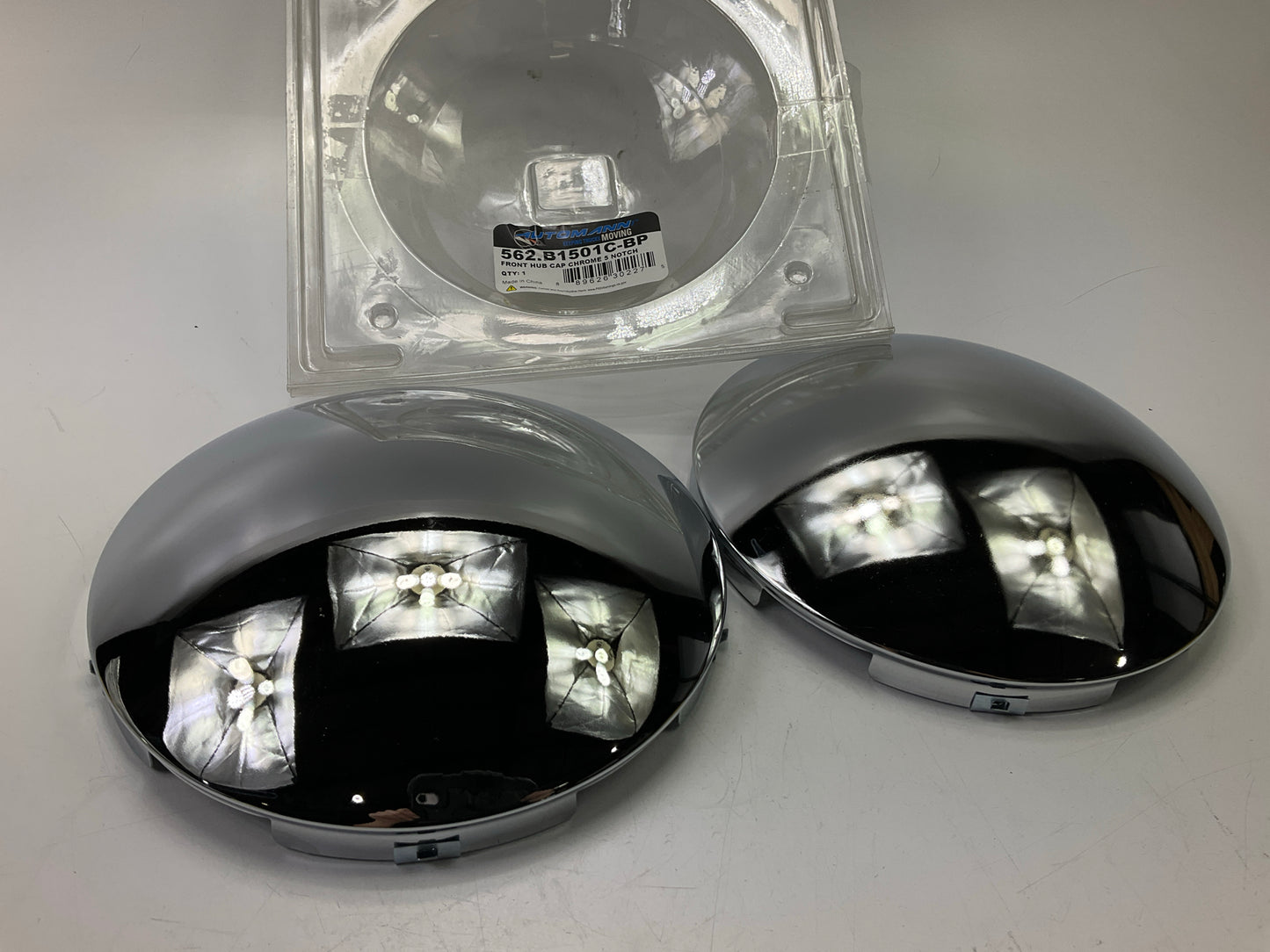 (2) Automann 562.B1501C-BP Front Wheel Hub Caps 5 Notch, Chrome