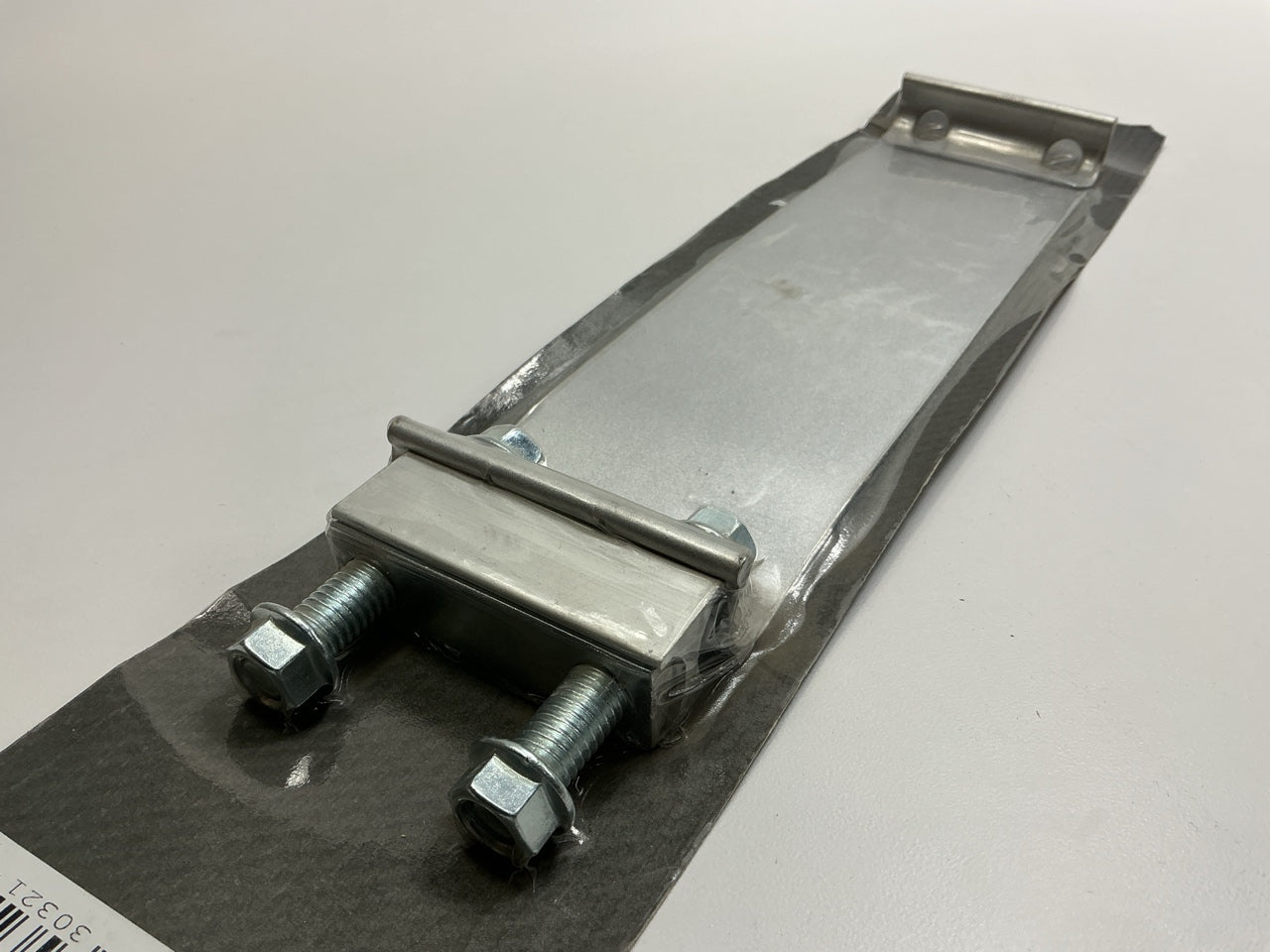 Automann 562.U3235A 3.5'' Easyseal Aluminized Flat Band Exhaust Clamp