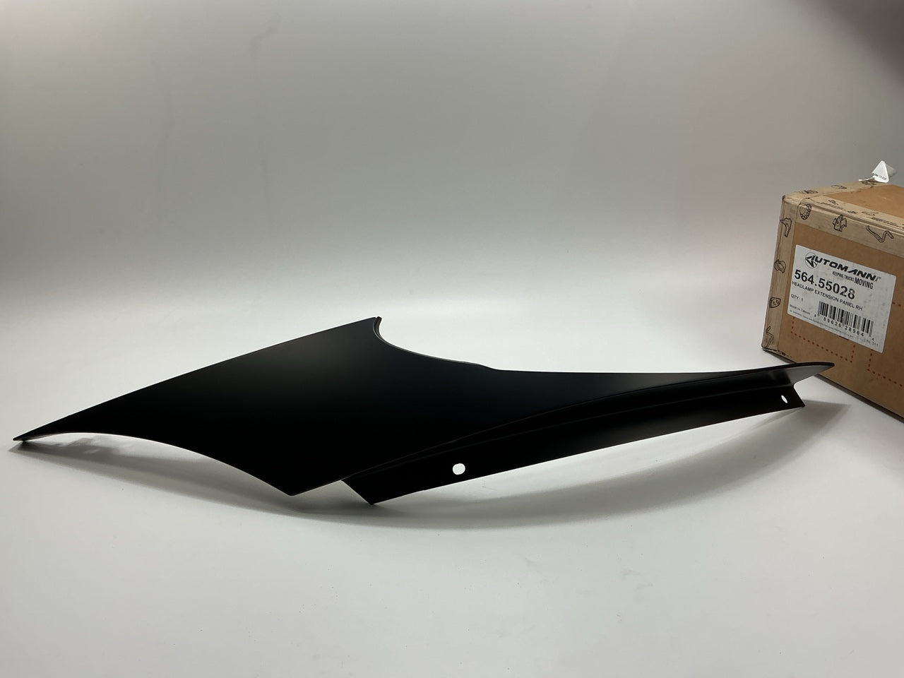 Automann 564.55028 Right Headlamp Extension Panel - International # 3545918C1