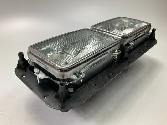 Automann 564.75061 Right Headlight Headlamp For Peterbilt 357 378 379 365 367