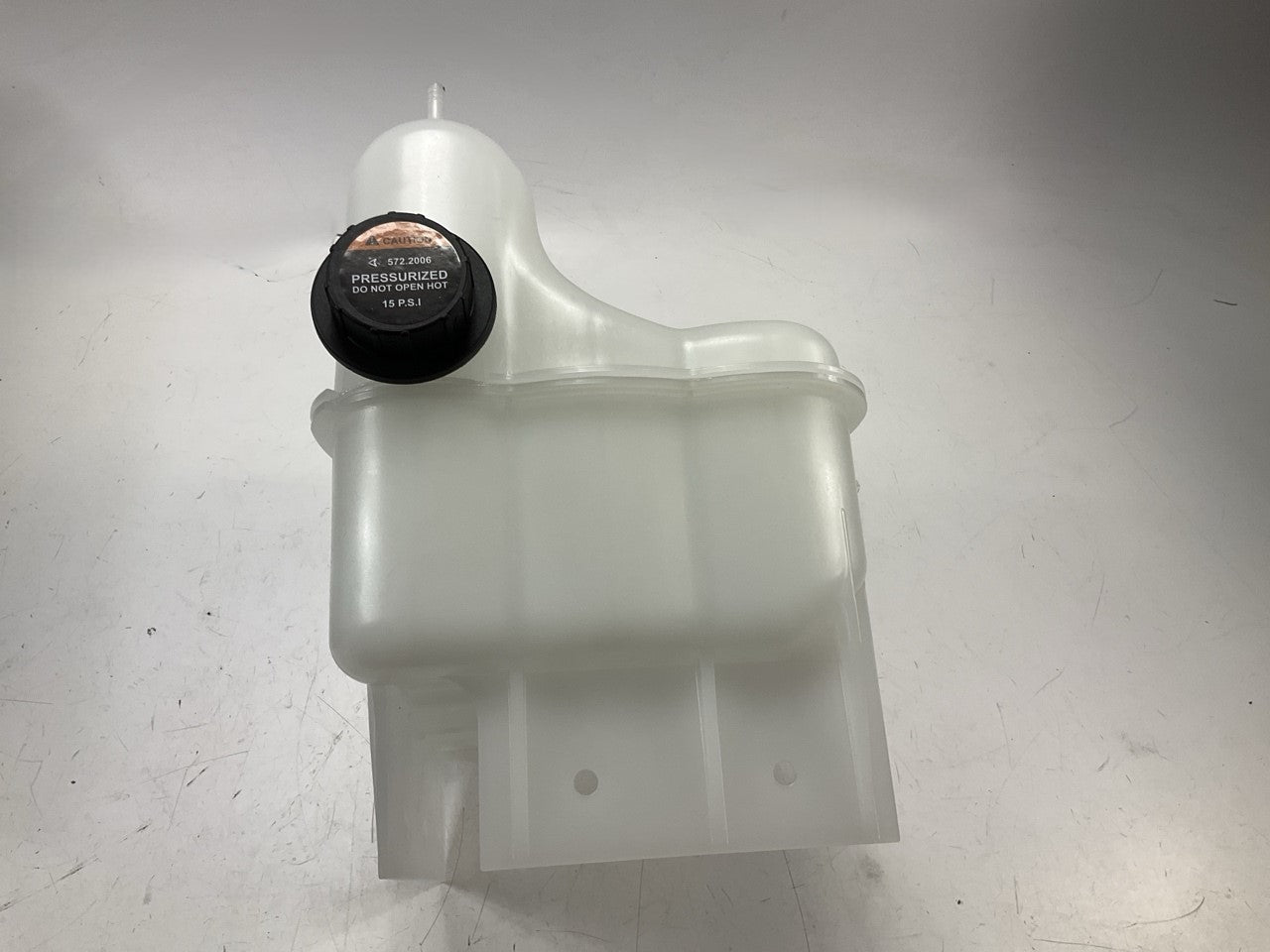 Automann 575.1032 Radiator Coolant Reservoir For International 9200 9400 9900