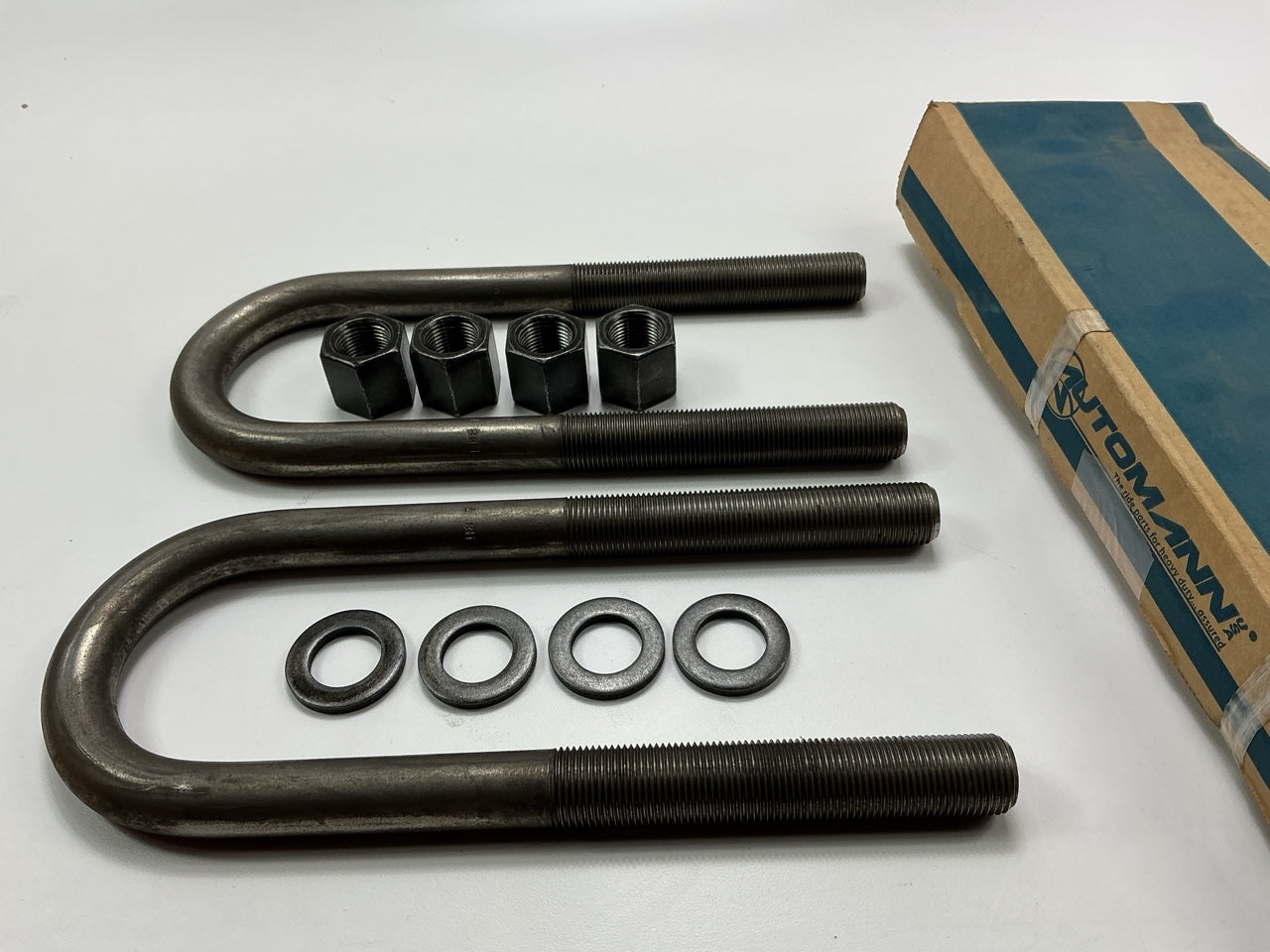 Automann AUBK8161-104 Leaf Springs U-Bolt Kit - 7/8'' X 3'' X 10-1/2''