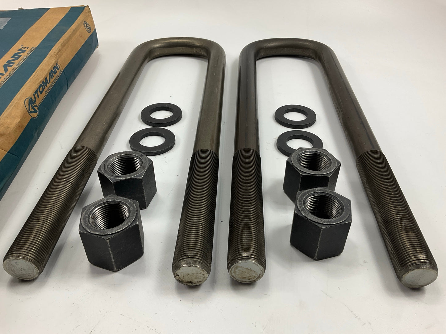 Automann AUBK8394-184S Leaf Springs U-Bolt Kit - 1-1/4'' X 4-1/16'' X 18-1/2''