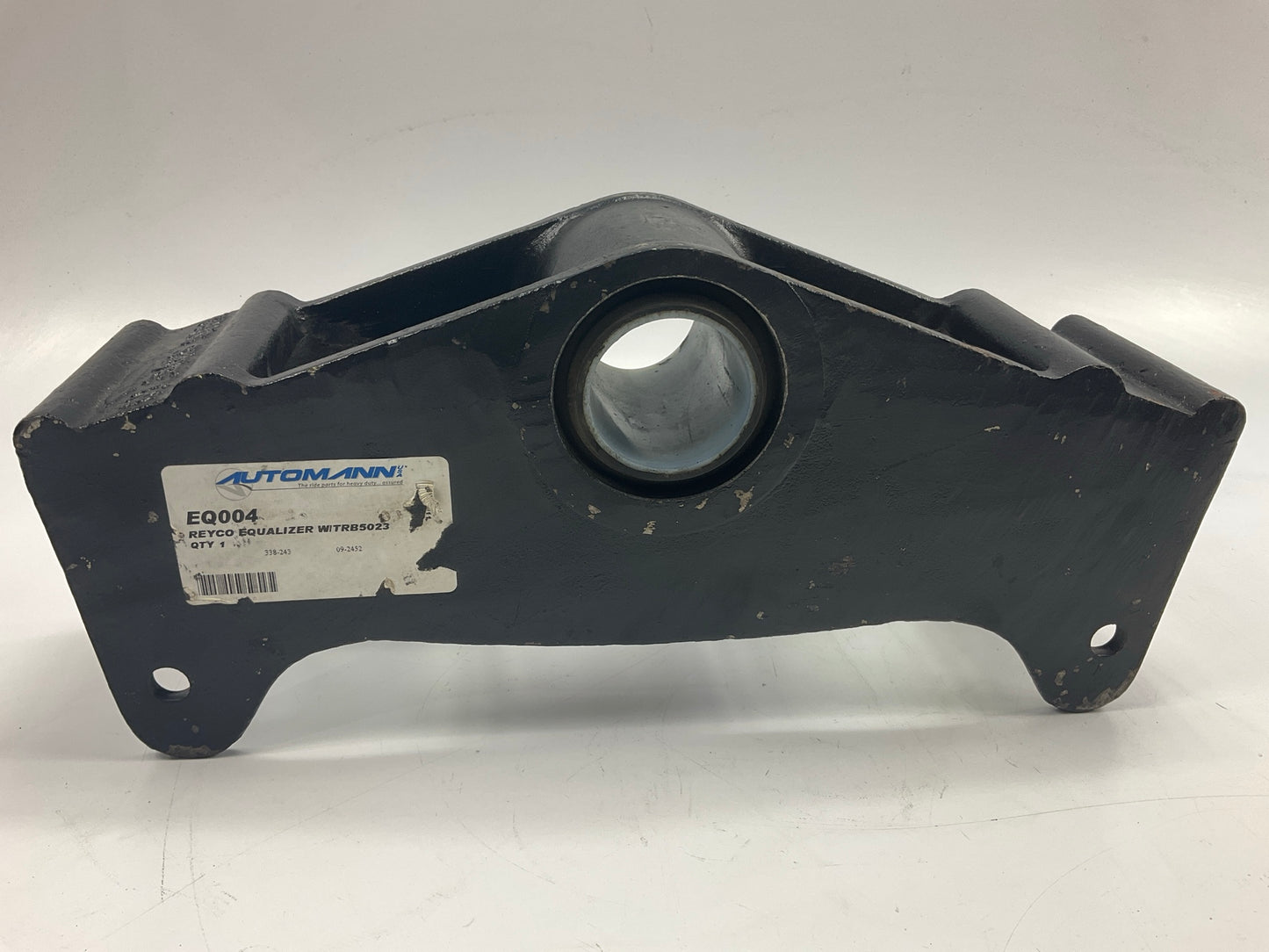 Automann EQ004 Equalizer With TRB5023, 16'' Long, 13.5'' Hole Centers, 2'' Bushing