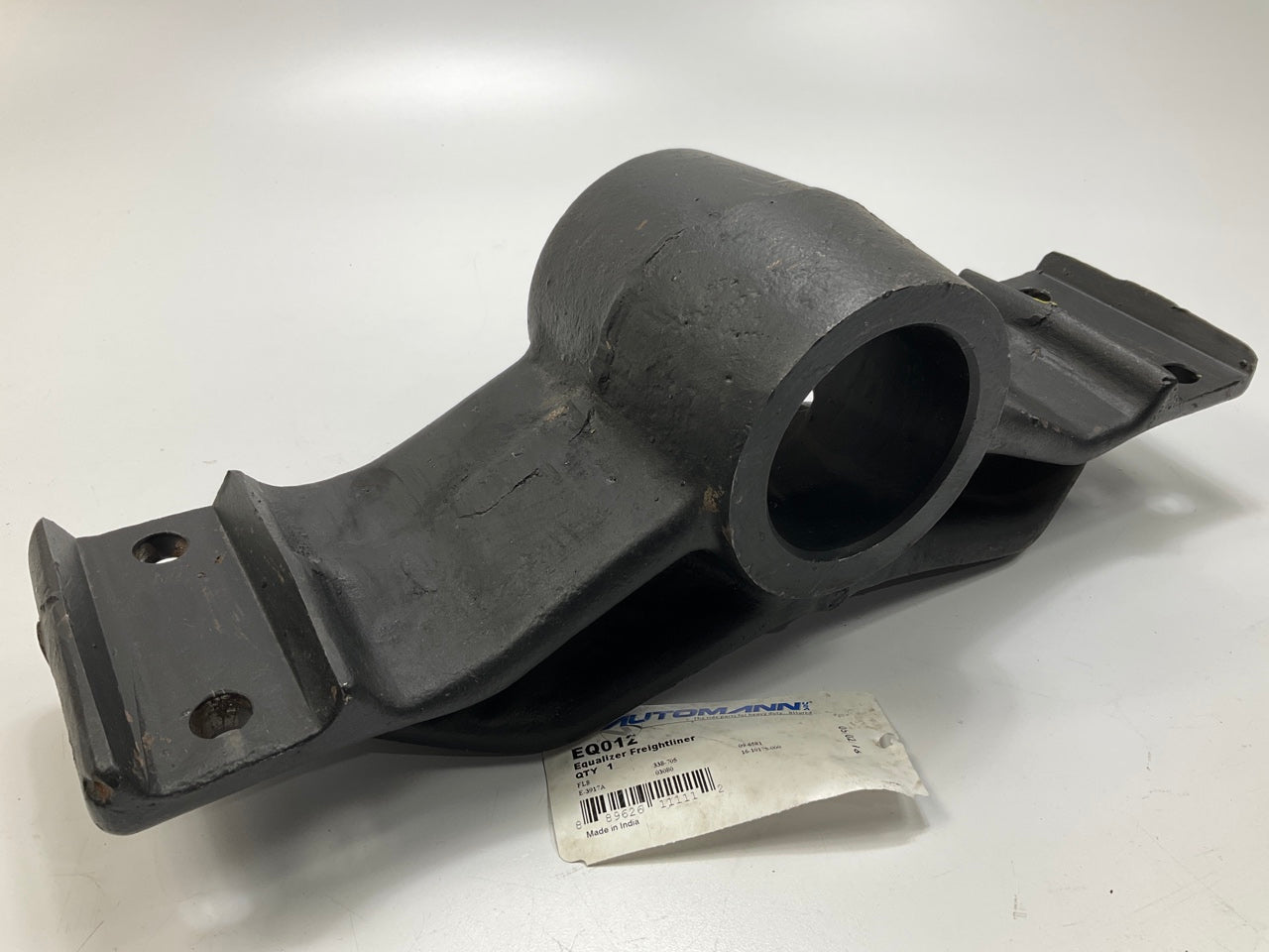 Automann EQ012 Equalizer Beam For Freightliner FLC120