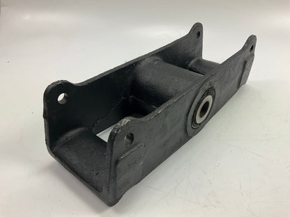 Automann EQ021 Leaf Spring Equalizer Replaces International # 497790C2 497789C2