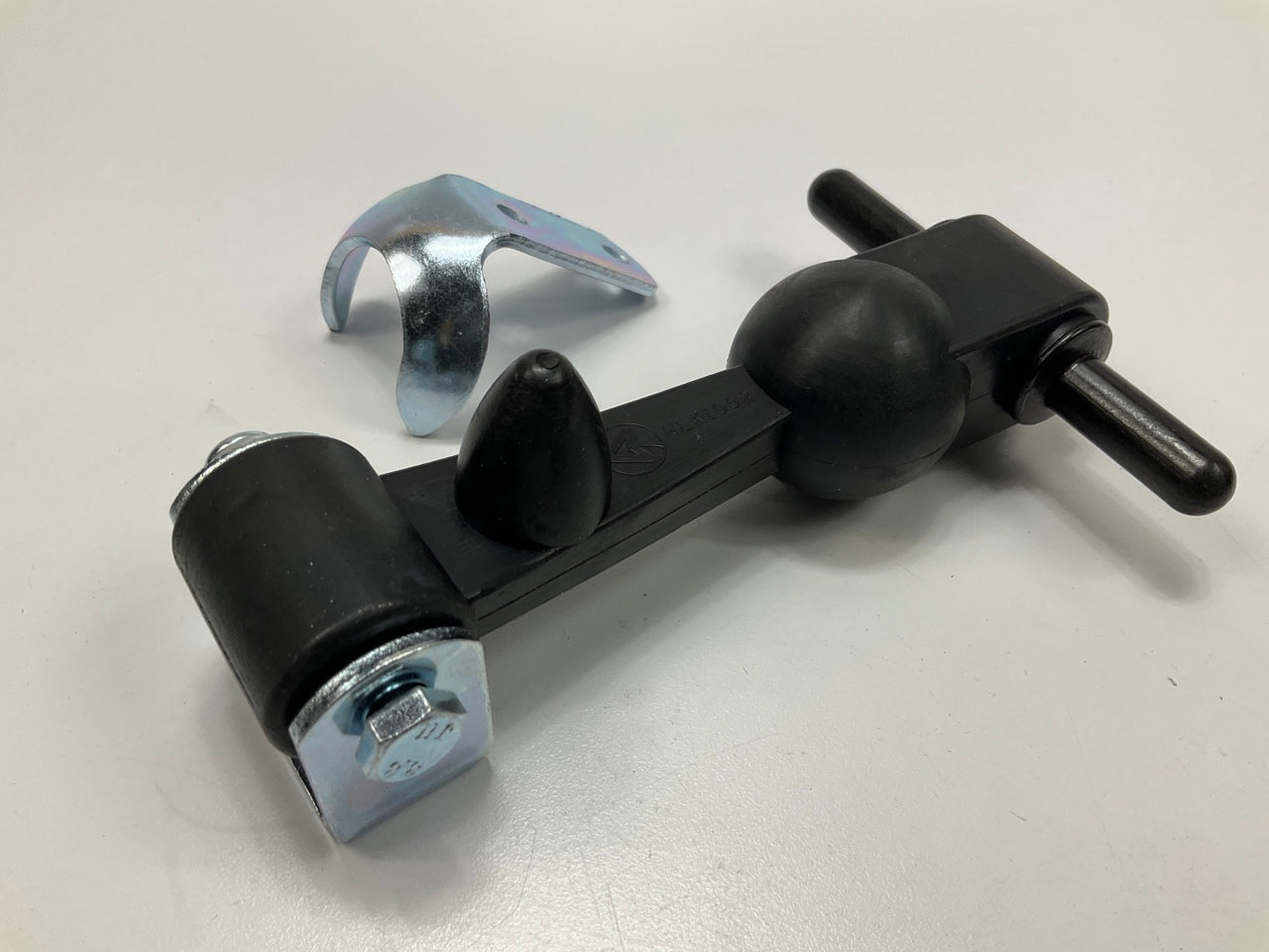 Automann HLK1002 Universal Hood Latch W/ Clamp