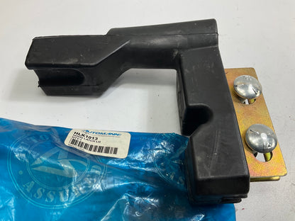 Automann HLK1013 Left Hood Support Latch For 1996-11 Freightliner Century Class