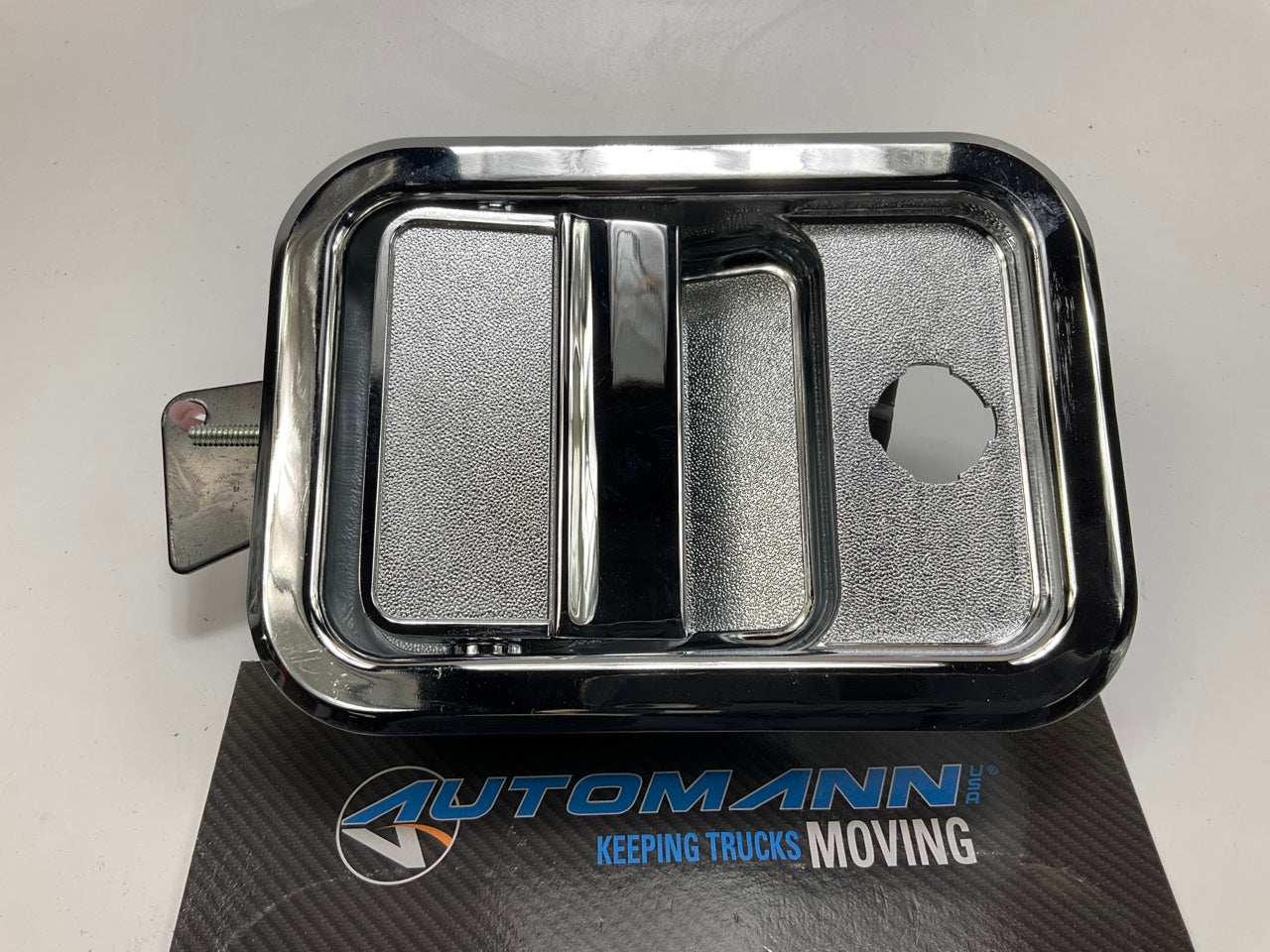 Automann HLK1056 Front Right Door Handle For 2003-2007 Freightliner Condor