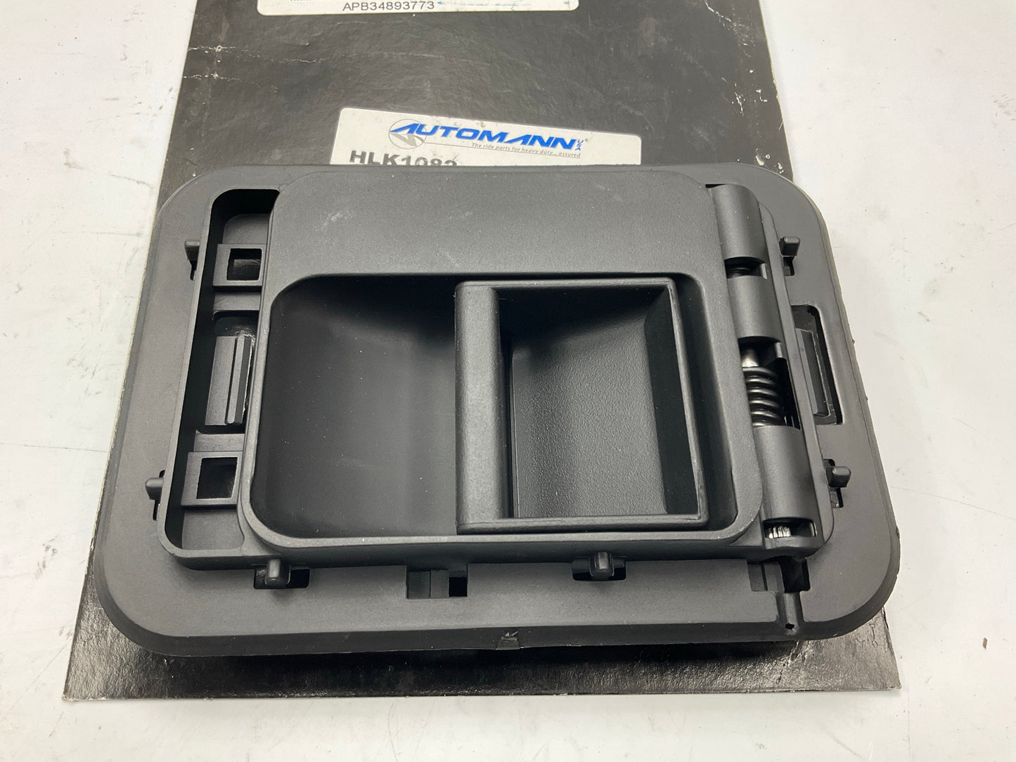 Automann HLK1082 Front Right Interior Door Handle Replaces K294426R, K294426RPAK