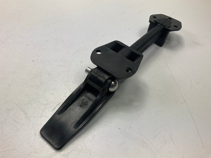 Automann HLK2011 Hood Latch Kit Replaces International # 1699930C91, 1699930C92